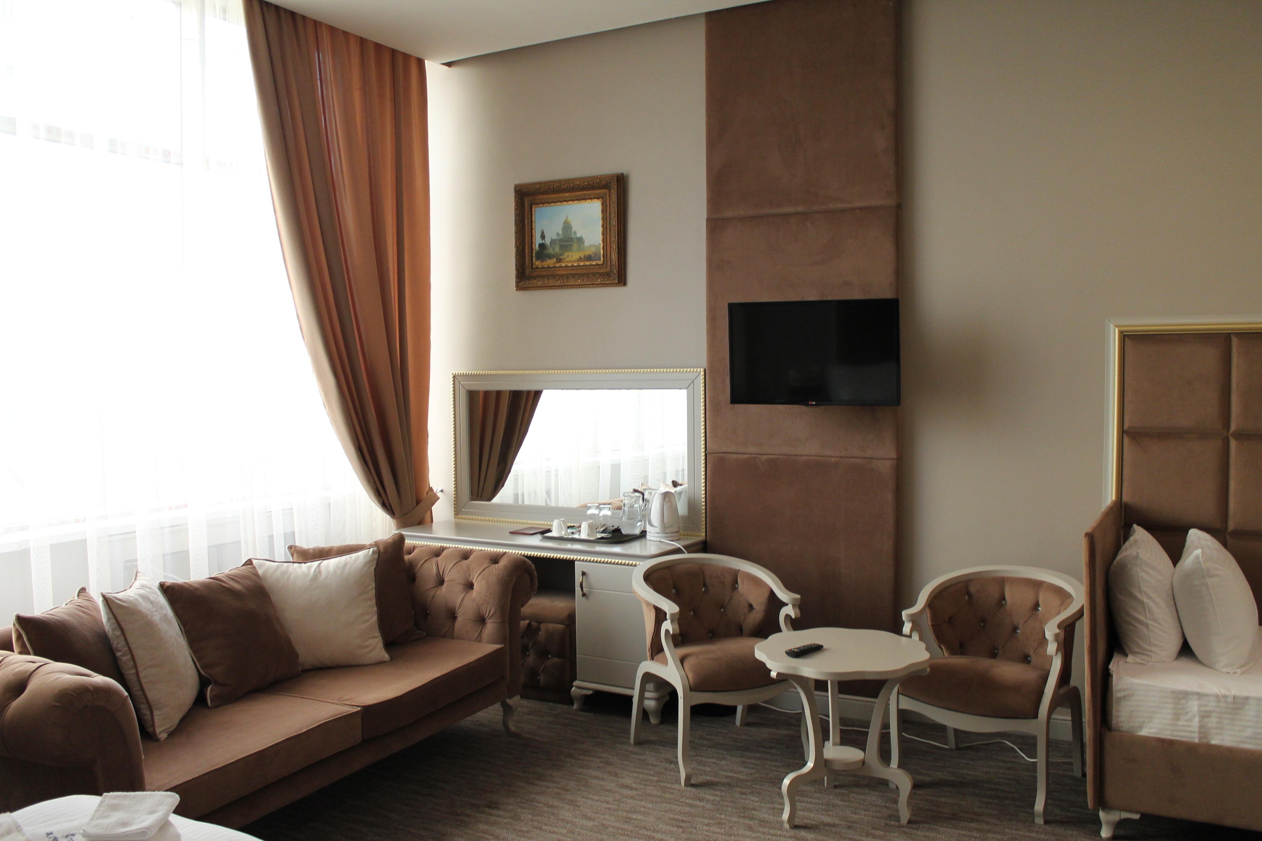 Grand Sapphire Hotel Almaty Eksteriør billede