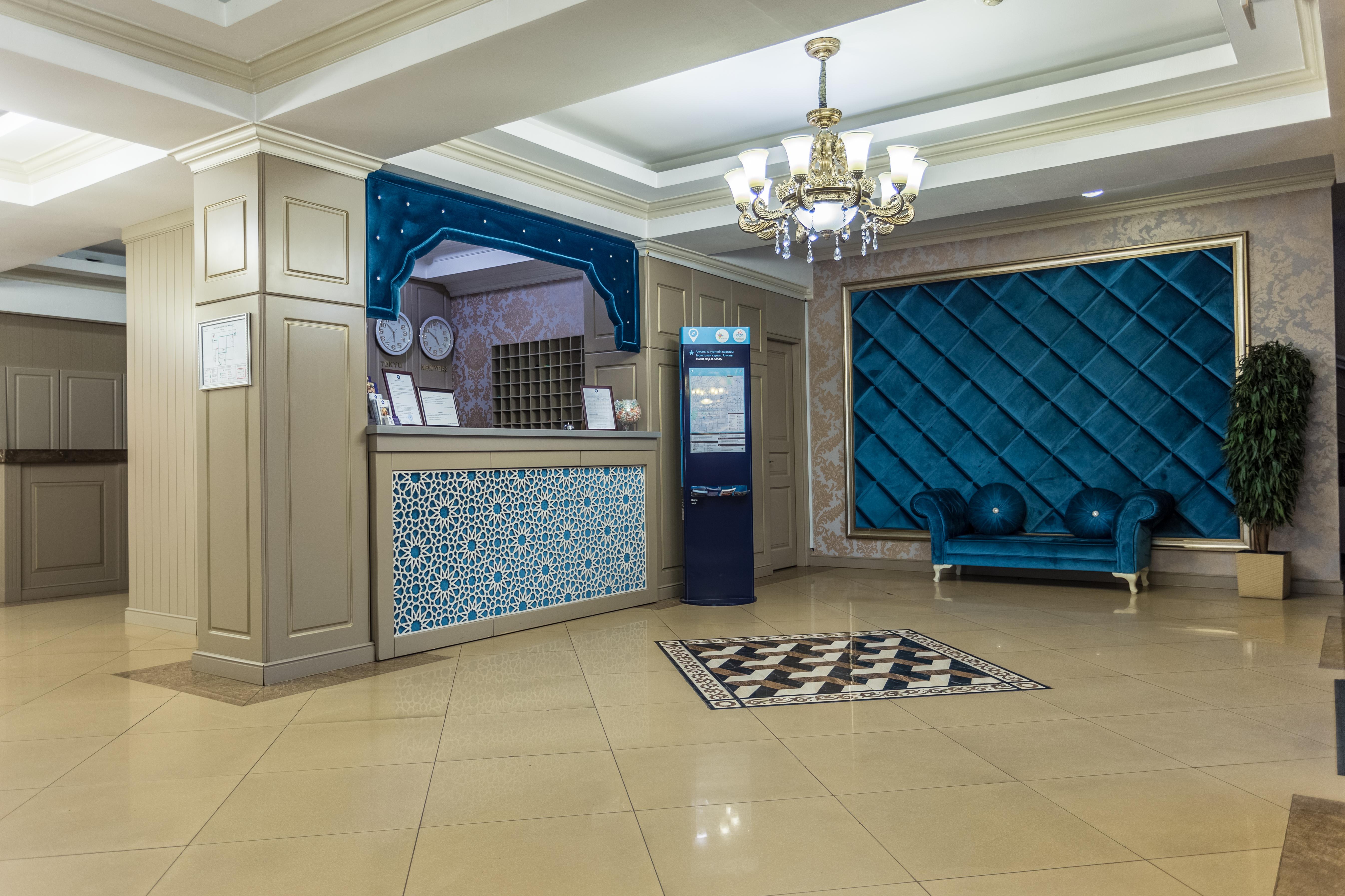 Grand Sapphire Hotel Almaty Eksteriør billede