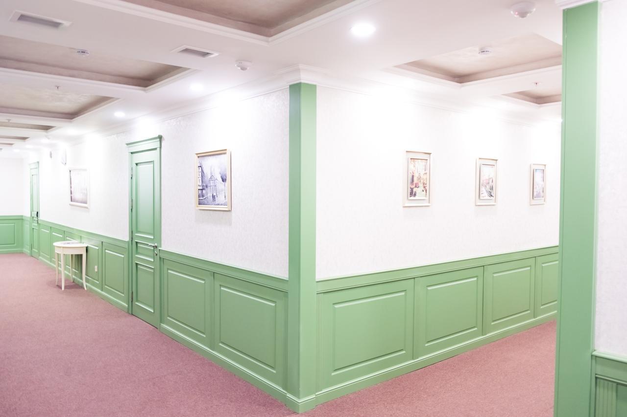 Grand Sapphire Hotel Almaty Eksteriør billede